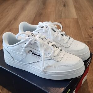 Reebok womens White court advanced bold new Sneakers